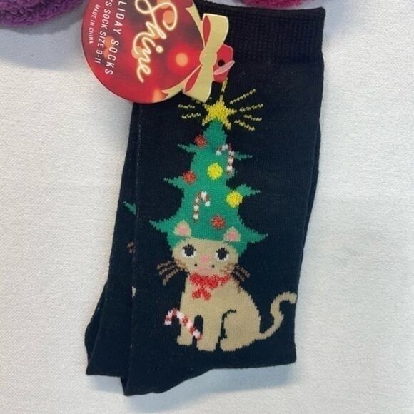 Fuzzy Socks Bundle of 4 Pairs Cat and Multicolored New - Picture 4 of 9